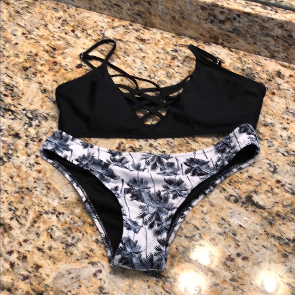 Black and white bikini
